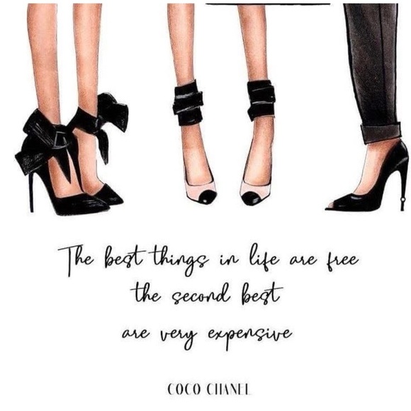 I LOVE GOOD OFFERS 💕 - Picture 3 of 3